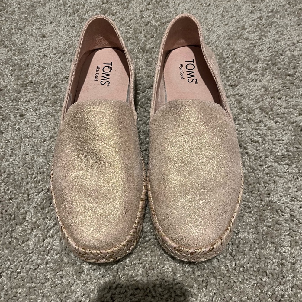 TOMS Women's Rose Gold Slip-On Shoes Espadrille
